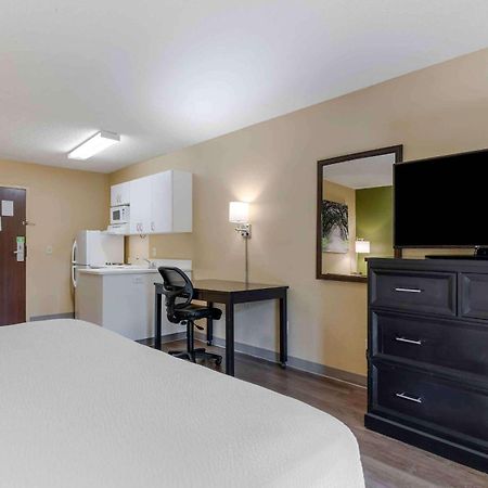 Extended Stay America Suites - Detroit - Madison Heights Bagian luar foto