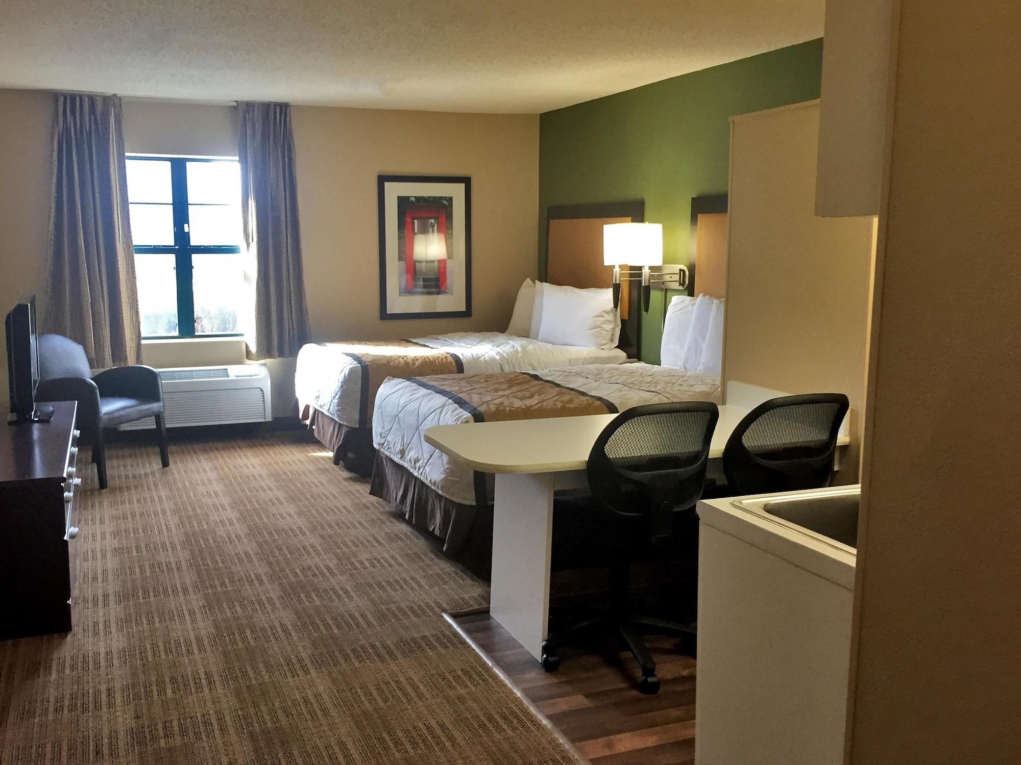 Extended Stay America Suites - Detroit - Madison Heights Bagian luar foto