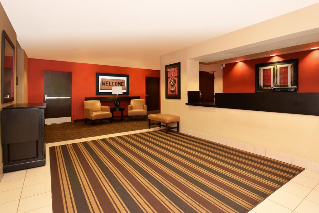 Extended Stay America Suites - Detroit - Madison Heights Bagian luar foto